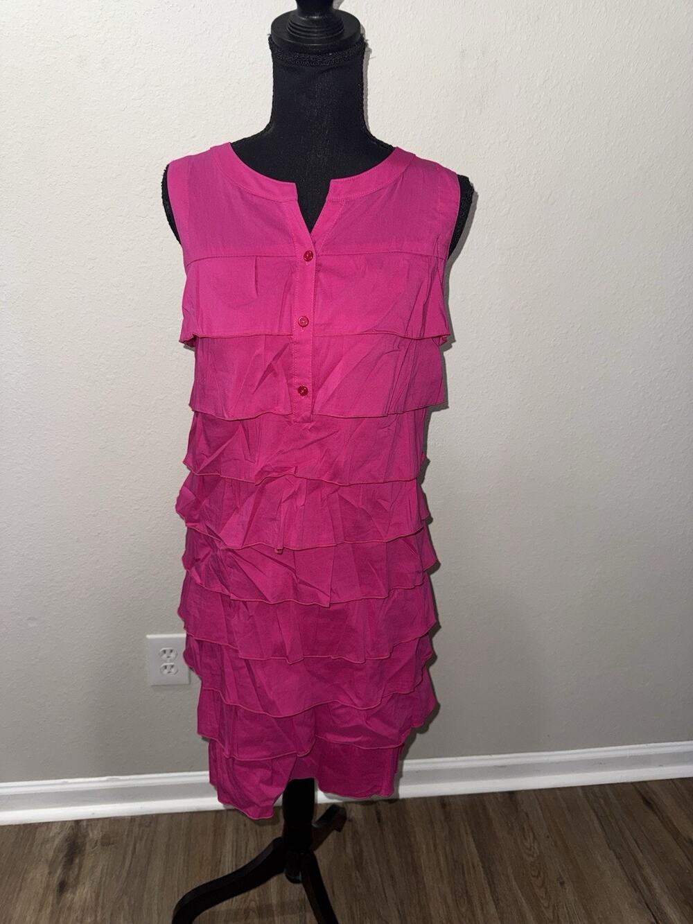 IN Studio Petite Size 4P Magenta Pink Ruffled Tiered Shift Dress Button Neck